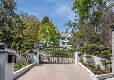 4561 Tara Dr.