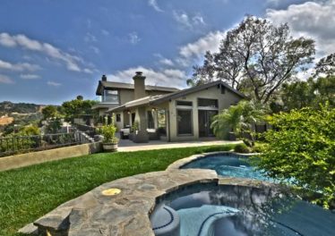 3900 Deervale Dr.