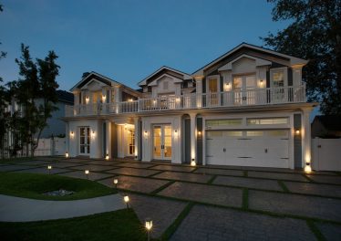 4450 Radford Ave.