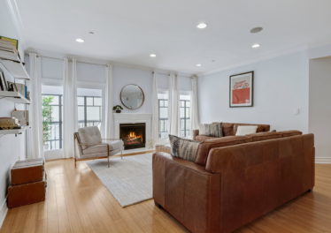 118 S. Clark Dr. #205
