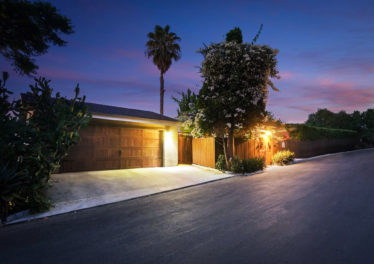11453 Laurelcrest Dr.