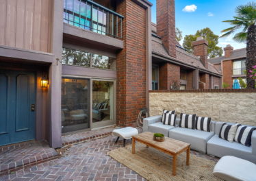 4608 Glencoe Ave. #3