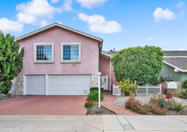16371 Redlands Ln.