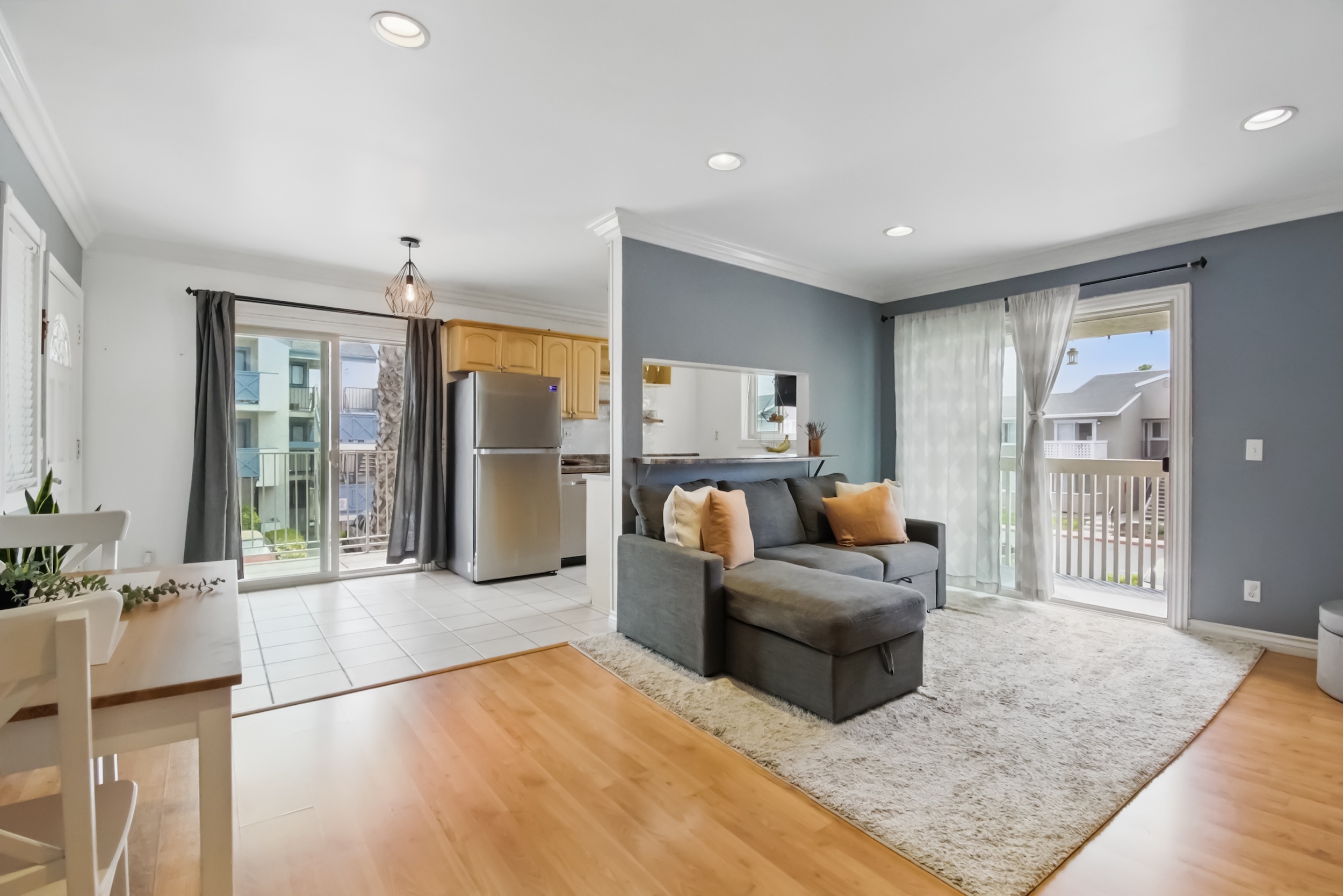 580 Arizona St. #7