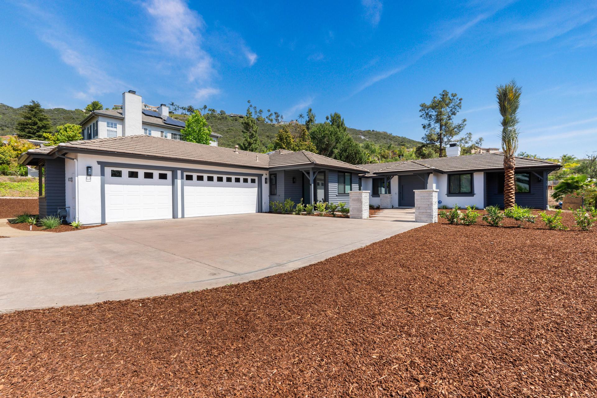 2511 San Clemente Ave.